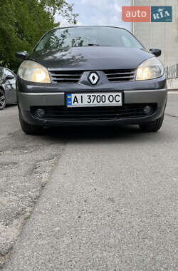 Минивэн Renault Scenic 2005 в Киеве