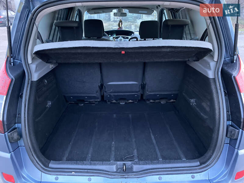 Минивэн Renault Scenic 2008 в Черкассах