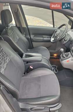 Мінівен Renault Scenic 2008 в 