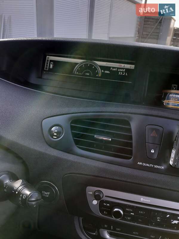 Минивэн Renault Scenic 2012 в Кропивницком