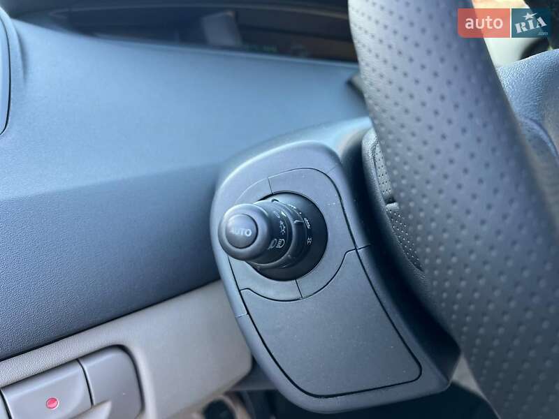Минивэн Renault Scenic 2006 в Луцке