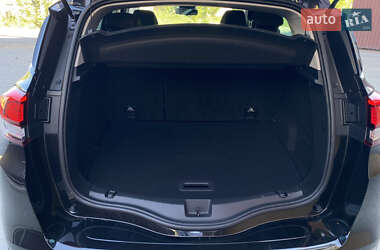 Минивэн Renault Scenic 2019 в 