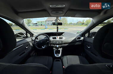 Мінівен Renault Scenic 2010 в 
