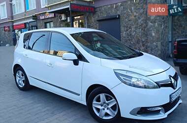 Минивэн Renault Scenic 2016 в 