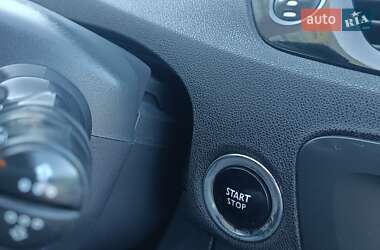 Минивэн Renault Scenic 2016 в 