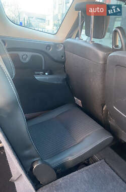 Мінівен Renault Scenic 2011 в 