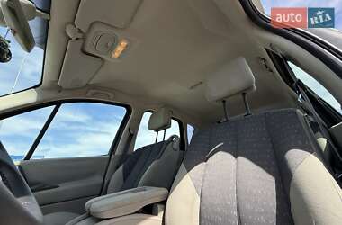 Минивэн Renault Scenic 2005 в 