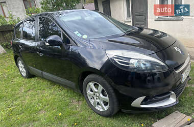 Минивэн Renault Scenic 2013 в 