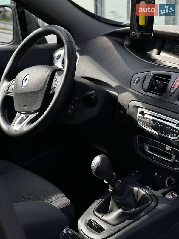 Минивэн Renault Scenic 2010 в Тернополе