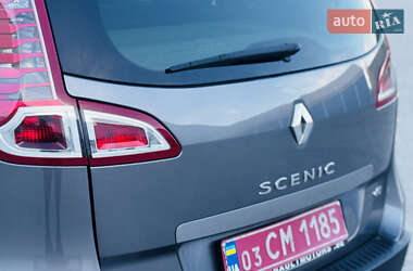 Мінівен Renault Scenic 2011 в 