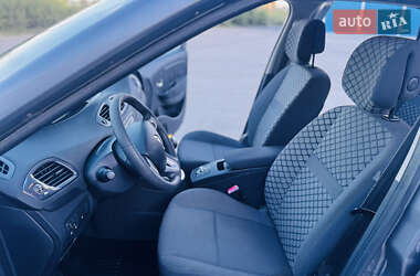 Мінівен Renault Scenic 2011 в 