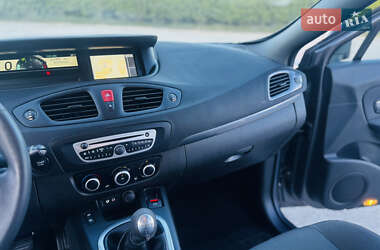 Мінівен Renault Scenic 2011 в 