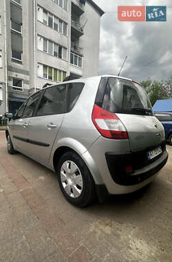 Минивэн Renault Scenic 2006 в 