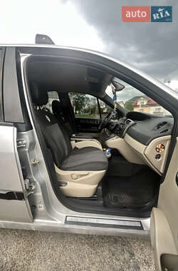 Минивэн Renault Scenic 2006 в 