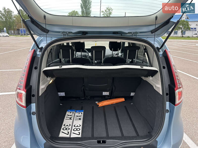 Мінівен Renault Scenic 2009 в Житомирі