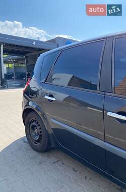 Минивэн Renault Scenic 2006 в 