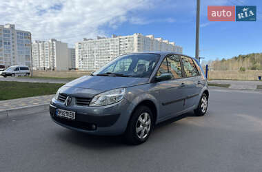 Минивэн Renault Scenic 2005 в 