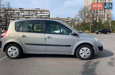 Минивэн Renault Scenic 2005 в 
