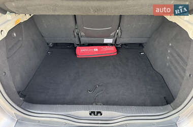 Мінівен Renault Scenic 2015 в 