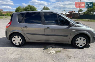 Минивэн Renault Scenic 2005 в 