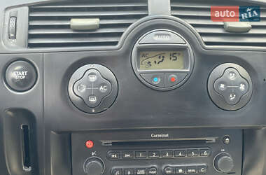 Минивэн Renault Scenic 2005 в 