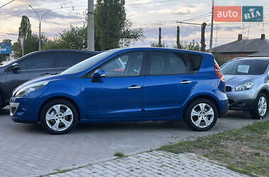Мінівен Renault Scenic 2010 в 