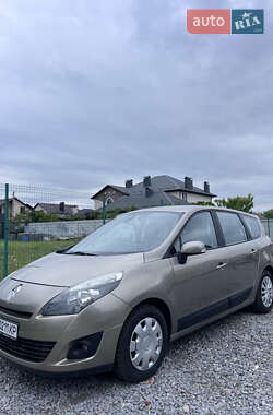 Минивэн Renault Scenic 2010 в Виннице
