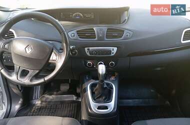 Мінівен Renault Scenic 2012 в 