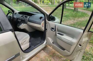 Минивэн Renault Scenic 2007 в 