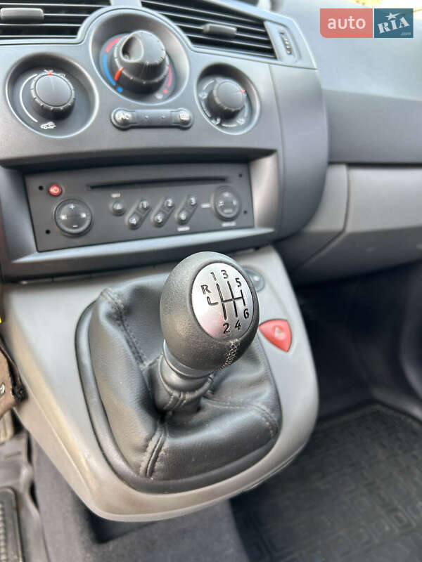 Минивэн Renault Scenic 2007 в Сумах