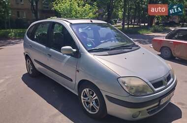 Минивэн Renault Scenic 2001 в Киеве