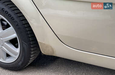 Минивэн Renault Scenic 2006 в 