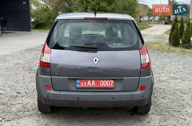 Минивэн Renault Scenic 2005 в 