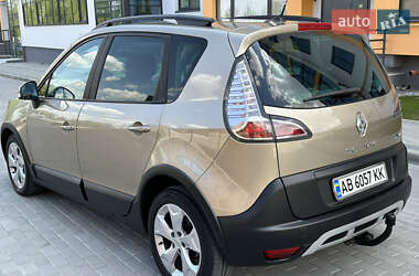 Минивэн Renault Scenic 2013 в 