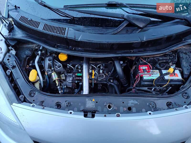 Мінівен Renault Scenic 2005 в Білій Церкві