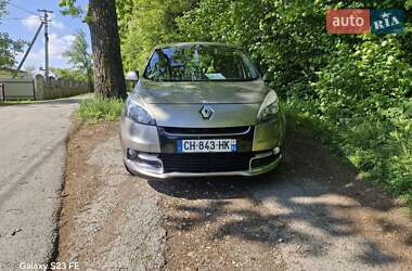 Мінівен Renault Scenic 2012 в 