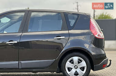 Мінівен Renault Scenic 2009 в 