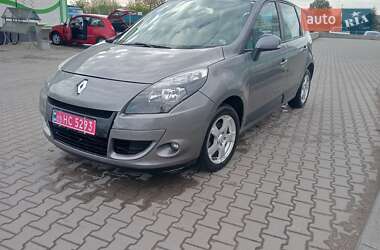 Минивэн Renault Scenic 2009 в Нововолынске