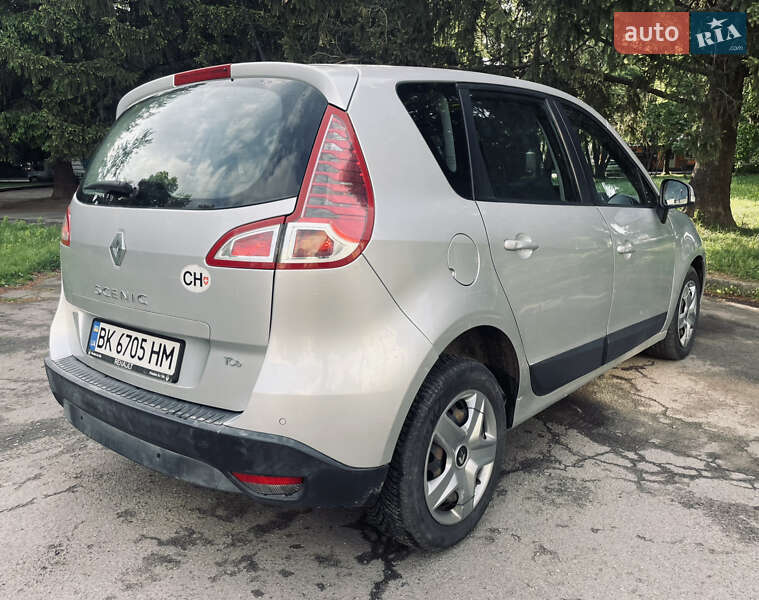Минивэн Renault Scenic 2010 в Ровно