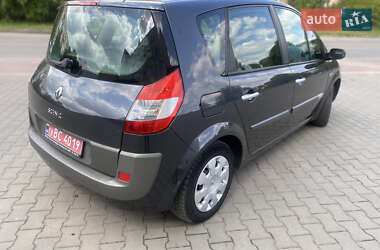 Минивэн Renault Scenic 2005 в 