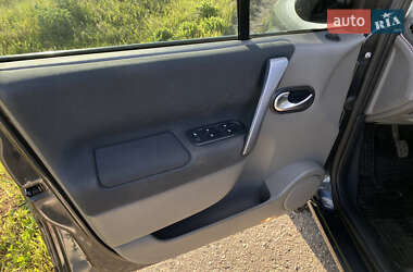 Минивэн Renault Scenic 2007 в 