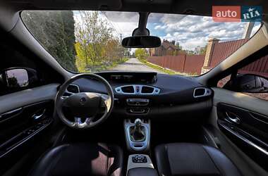 Минивэн Renault Scenic 2010 в 