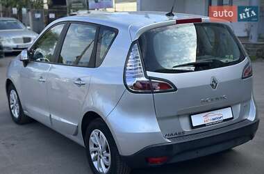 Мінівен Renault Scenic 2013 в 