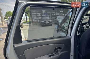 Мінівен Renault Scenic 2013 в 