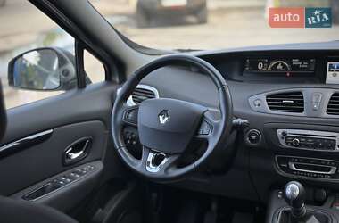 Мінівен Renault Scenic 2013 в 