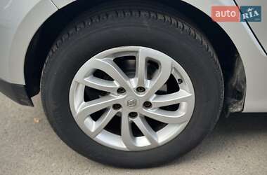 Мінівен Renault Scenic 2013 в 