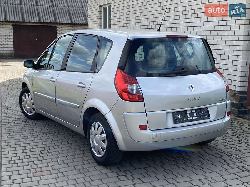 Мінівен Renault Scenic 2007 в Луцьку