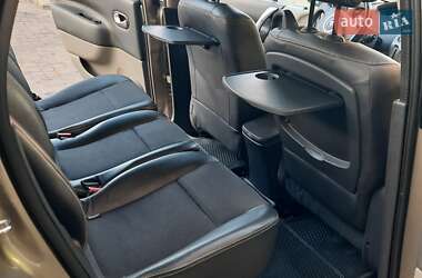 Минивэн Renault Scenic 2008 в 
