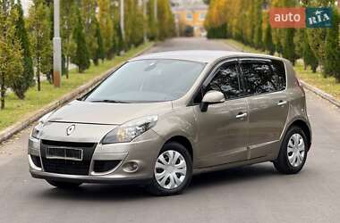 Мінівен Renault Scenic 2009 в Києві