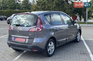 Мінівен Renault Scenic 2011 в 